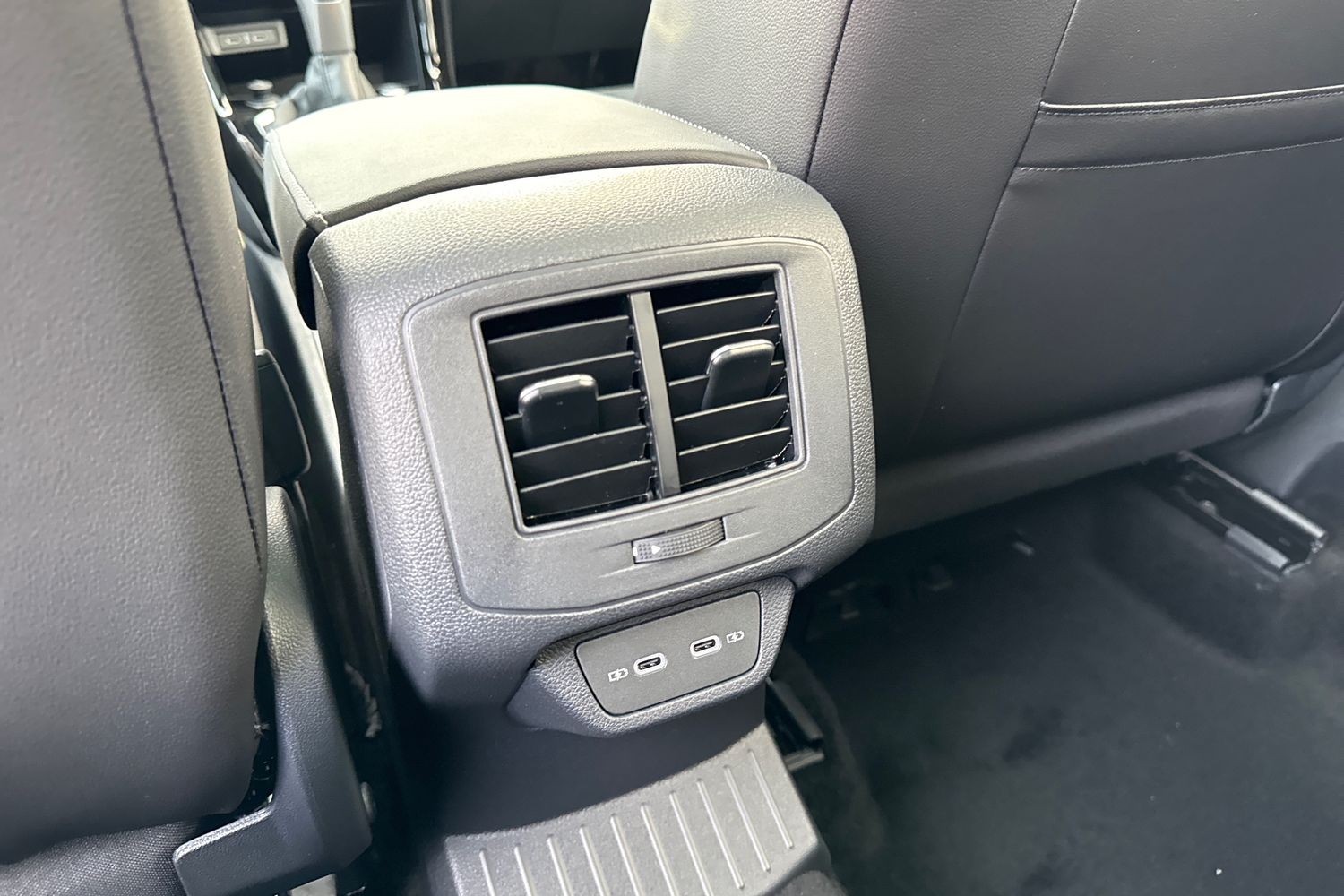 Used Volkswagen T-Roc 2025 for sale - 76106789: Photo 36