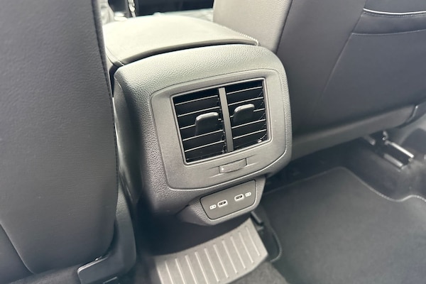 Used Volkswagen T-Roc 2025 for sale - 76106789: Photo 36