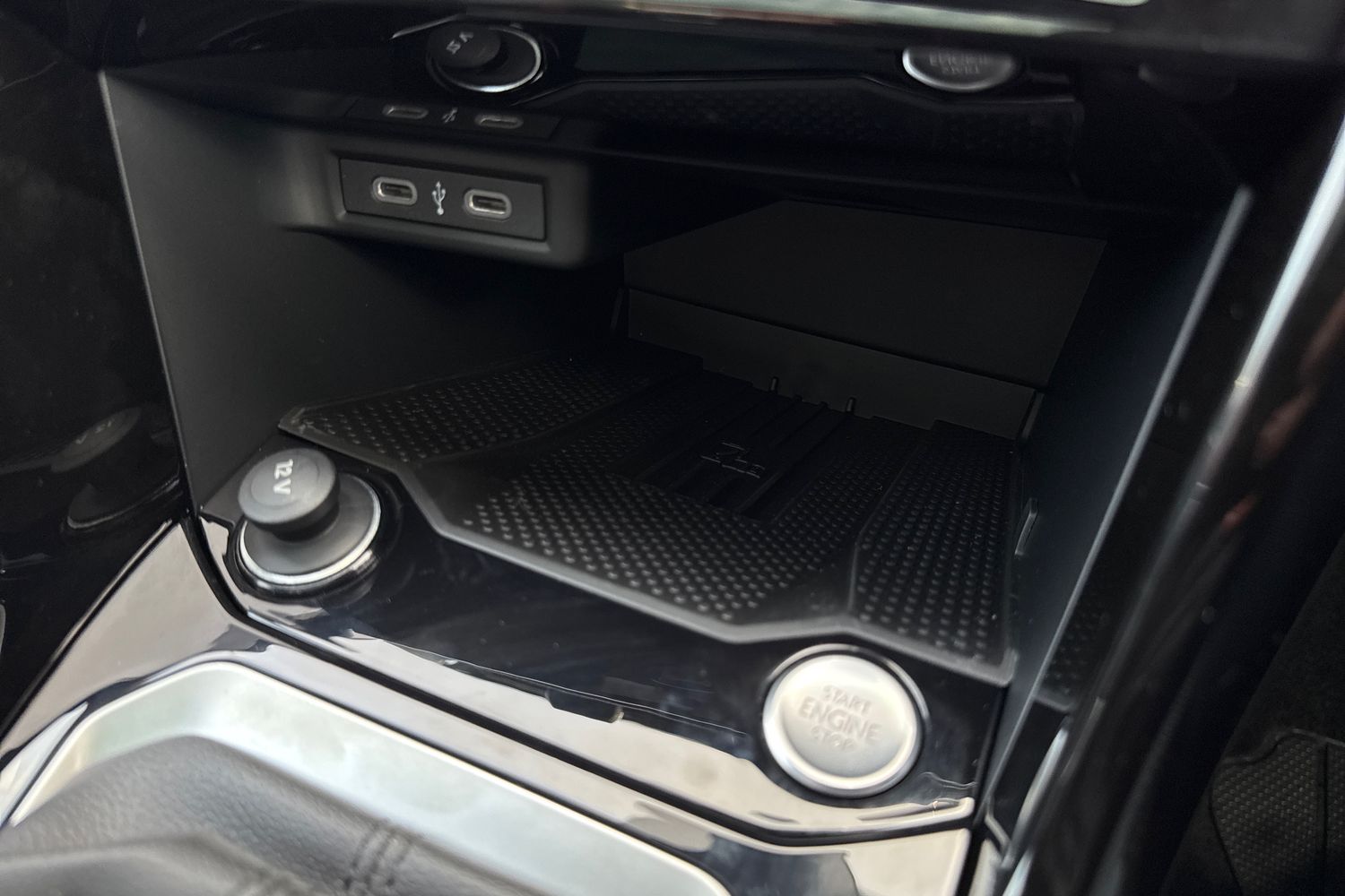 Used Volkswagen T-Roc 2025 for sale - 76106789: Photo 40