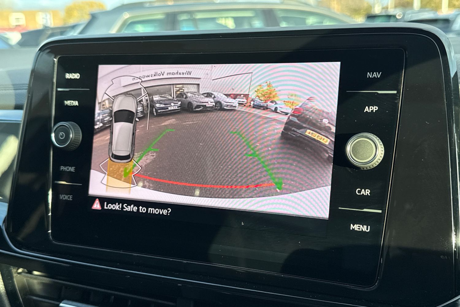 Used Volkswagen T-Roc 2025 for sale - 76106789: Photo 47