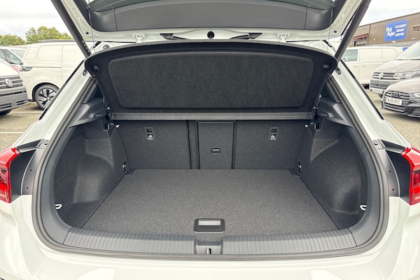 Used Volkswagen T-Roc 2025 for sale - 76106789: Photo 6
