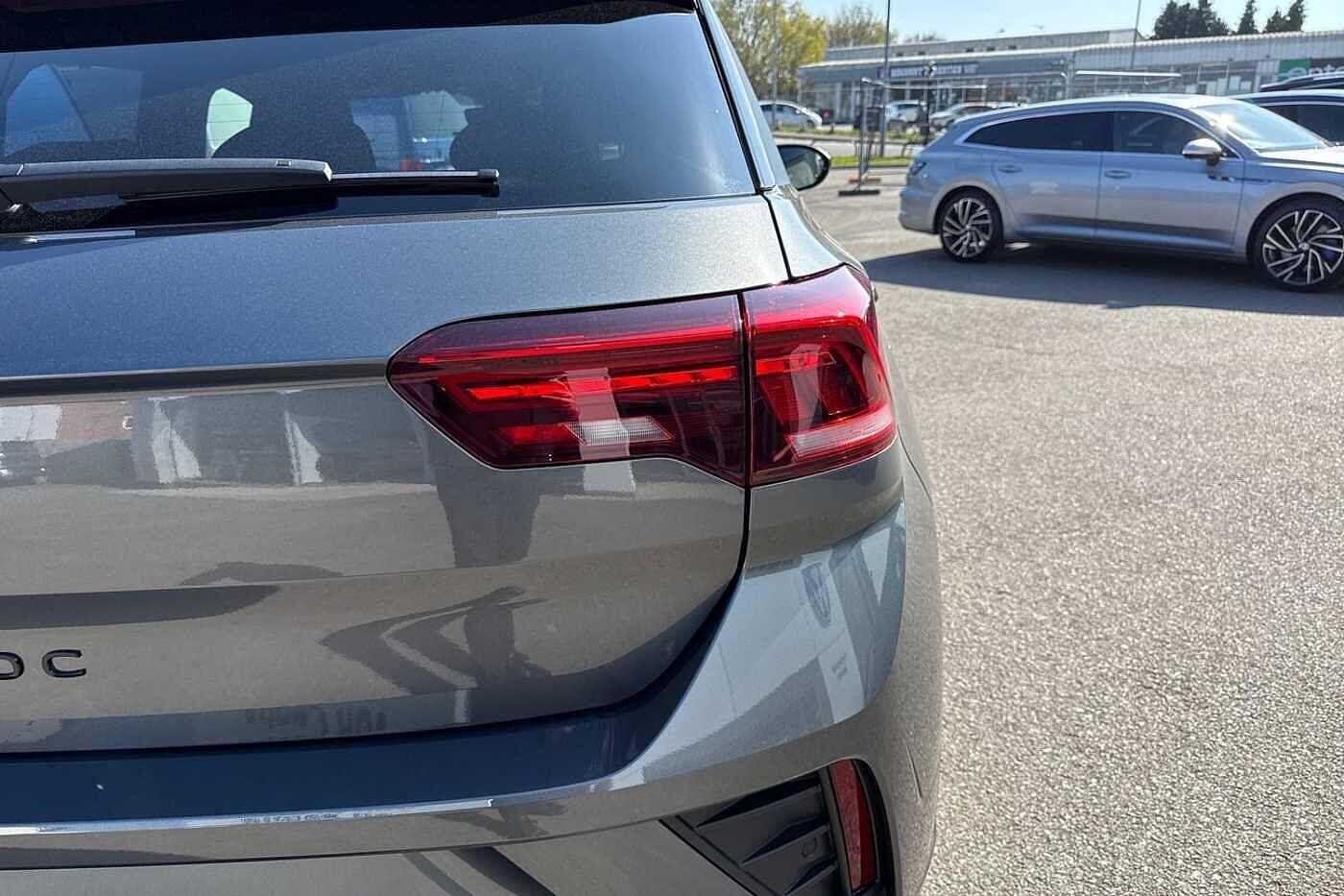 Used Volkswagen T-Roc 2025 for sale - 76654232: Photo 25