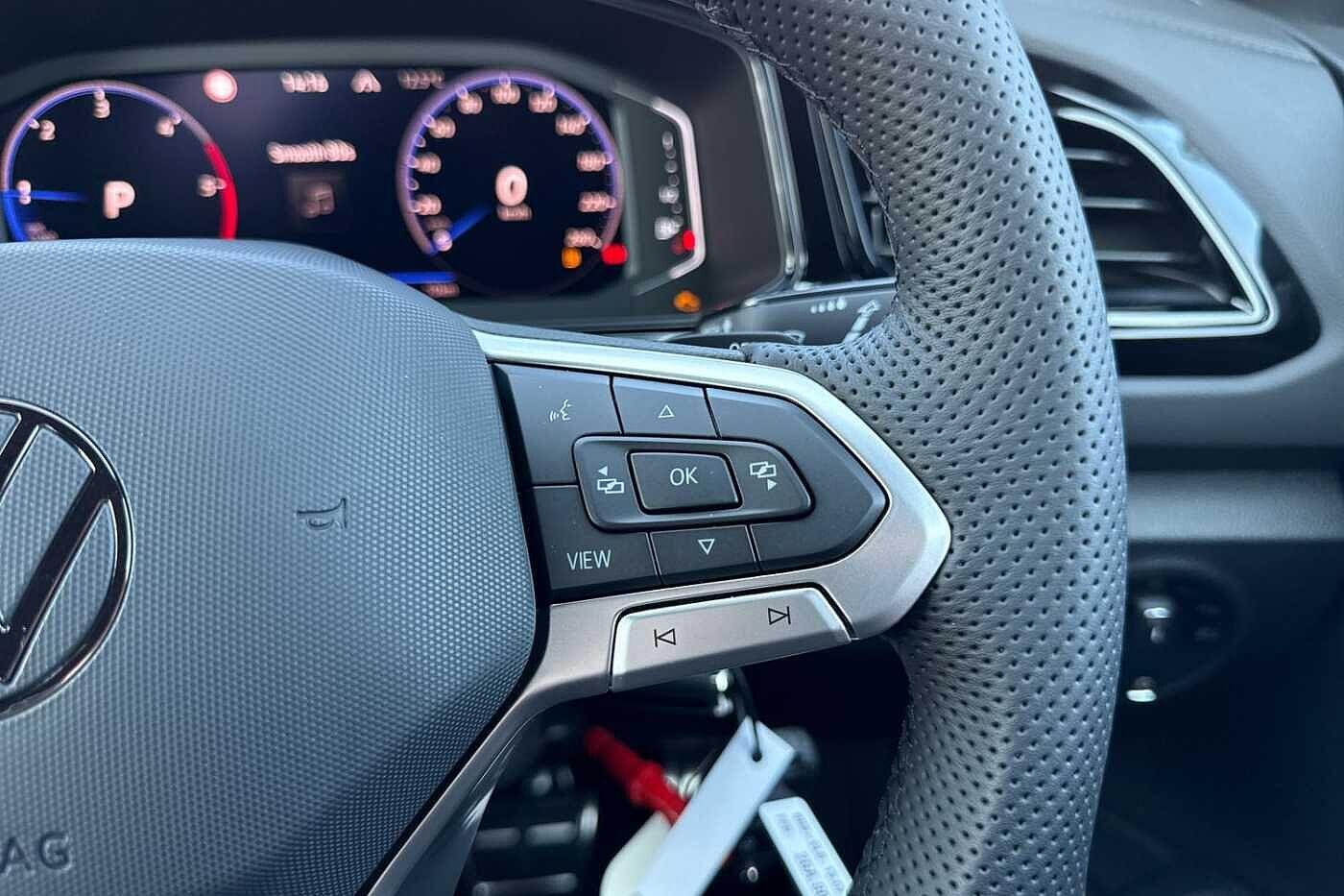 Used Volkswagen T-Roc 2025 for sale - 76654232: Photo 39