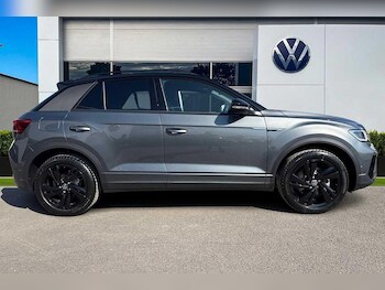Used Volkswagen T-Roc 2025 for sale - 76654232: Photo