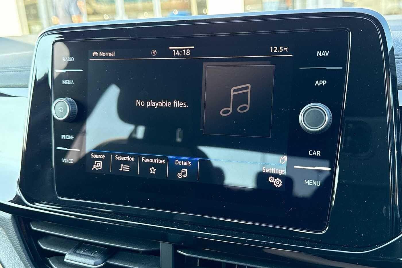 Used Volkswagen T-Roc 2025 for sale - 76654232: Photo 47