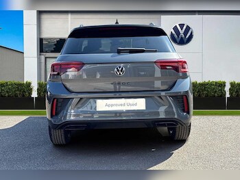 Used Volkswagen T-Roc 2025 for sale - 76654232: Photo