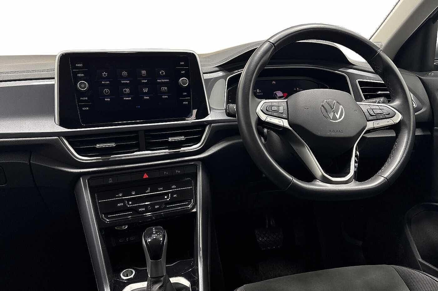 Used Volkswagen T-Roc 2024 for sale - 77161413: Photo 2