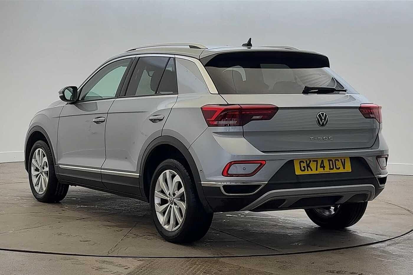 Used Volkswagen T-Roc 2024 for sale - 77161413: Photo 3