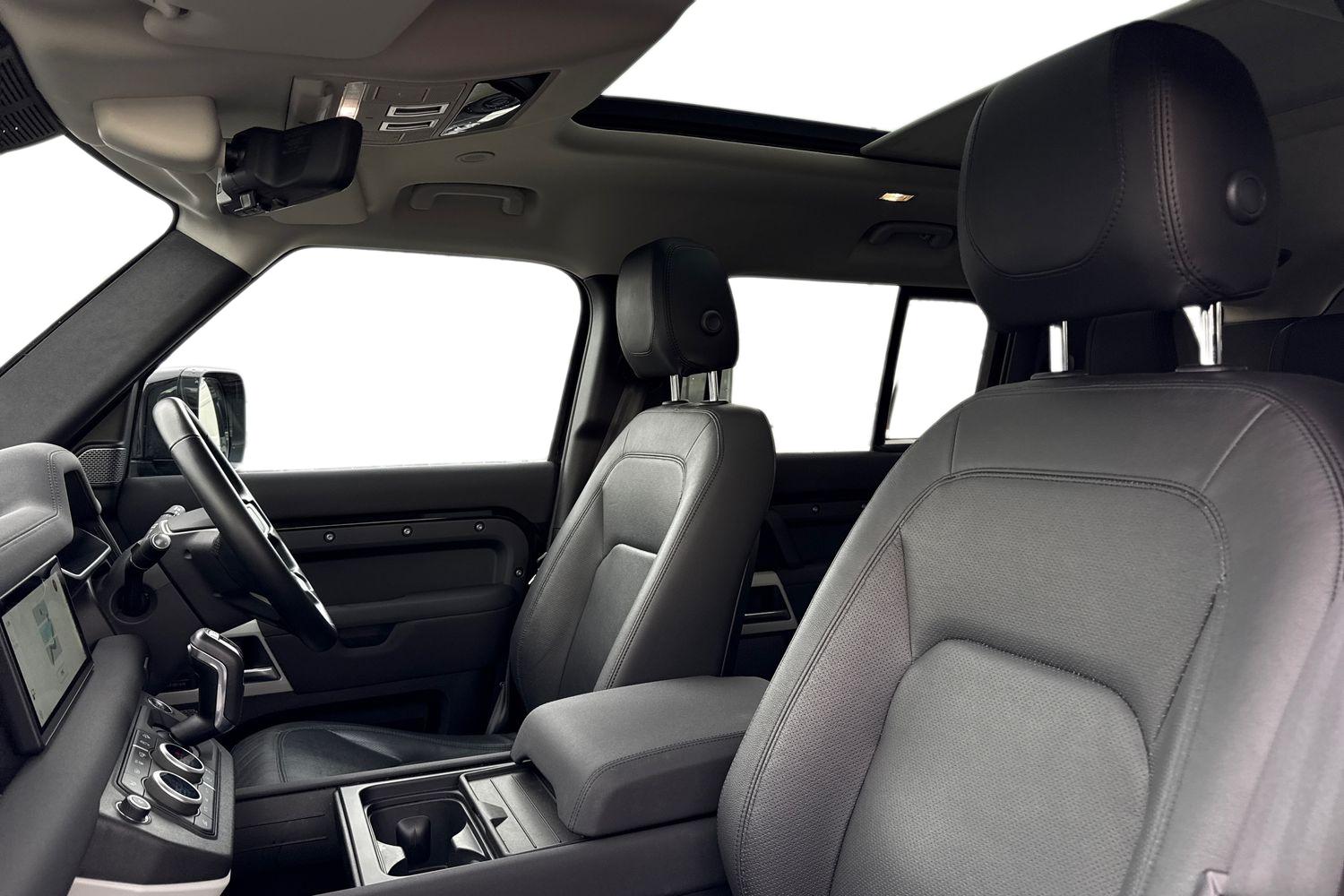 Used Land Rover Defender 2022 for sale - 77262517: Photo 16