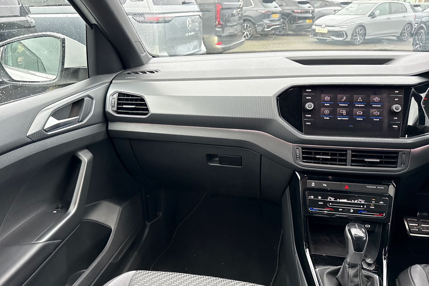 Used Volkswagen T-Cross 2023 for sale - 77458815: Photo 15