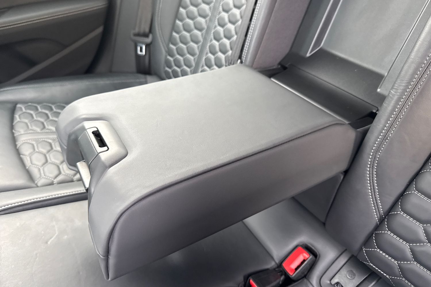 Used Audi RS4 Avant 2021 for sale - 77890596: Photo 40