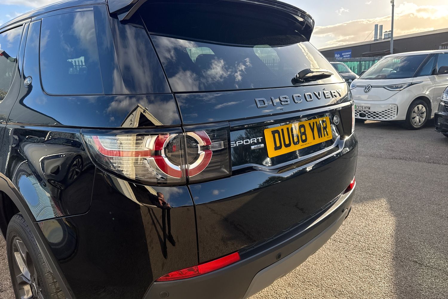 Used Land Rover Discovery Sport 2018 for sale - 76401722: Photo 15