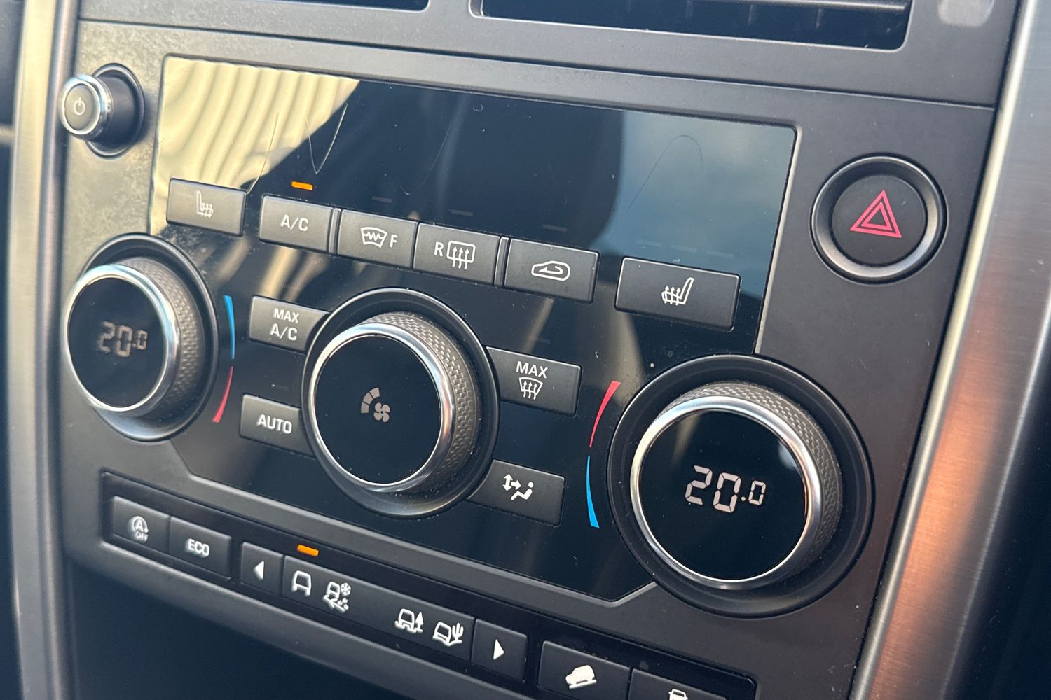 Used Land Rover Discovery Sport 2018 for sale - 76401722: Photo 18