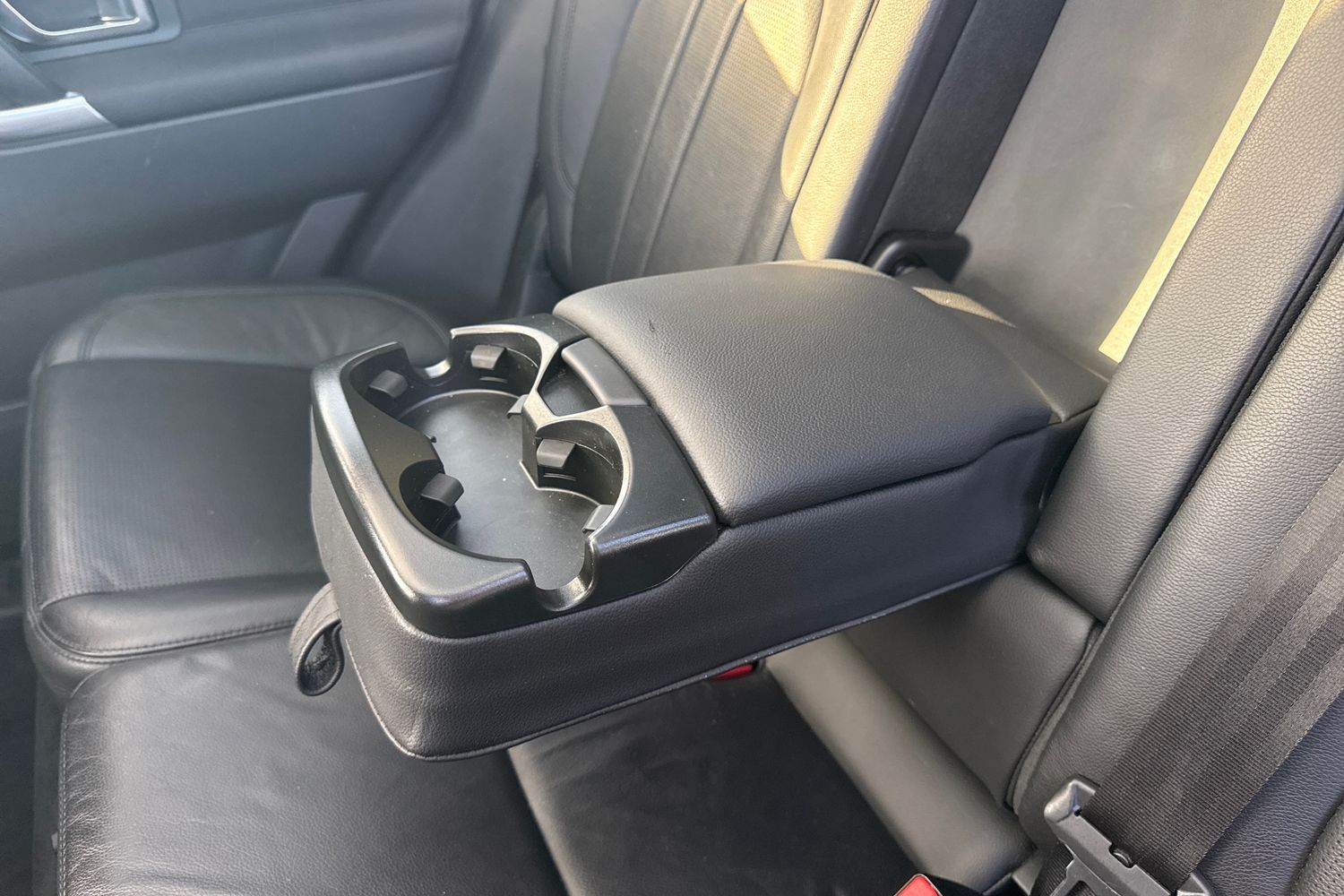 Used Land Rover Discovery Sport 2018 for sale - 76401722: Photo 36