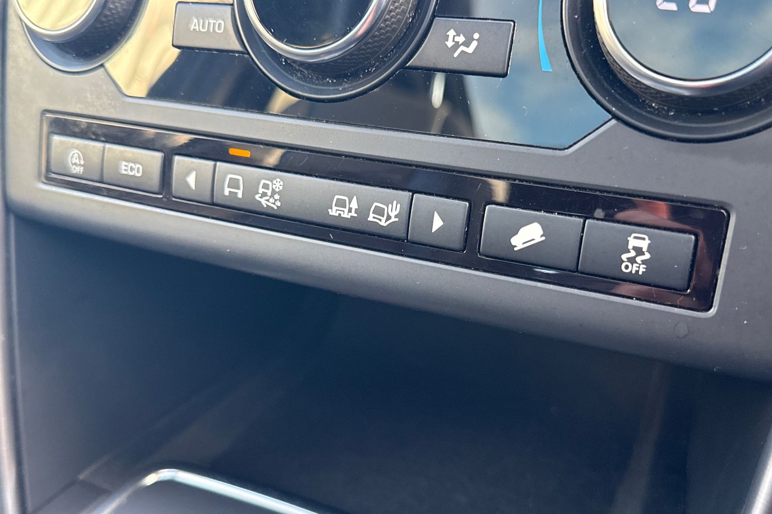 Used Land Rover Discovery Sport 2018 for sale - 76401722: Photo 45