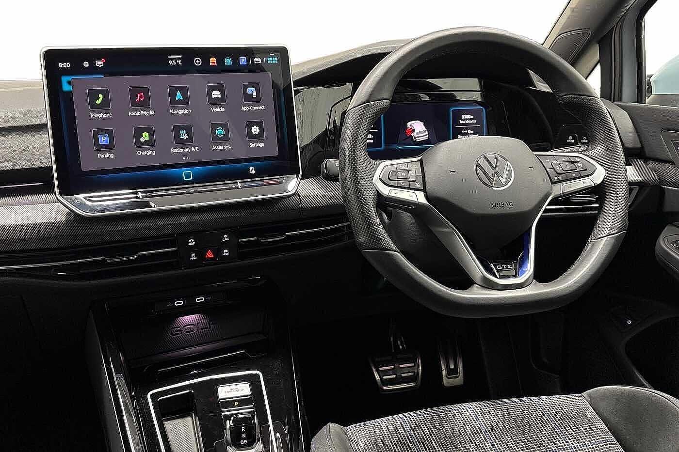 Used Volkswagen Golf 2025 for sale - 76934313: Photo 2