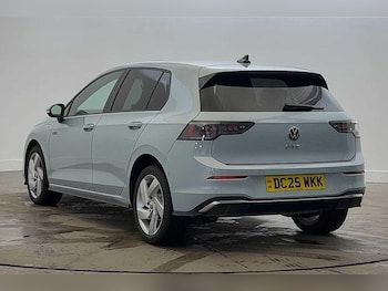 Used Volkswagen Golf 2025 for sale - 76934313: Photo