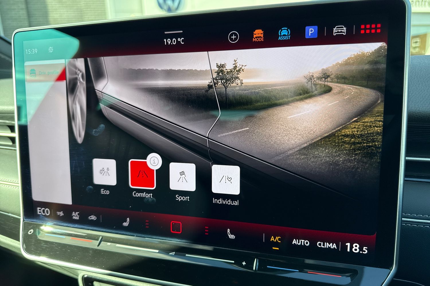 Used Volkswagen ID.7 2024 for sale - 76090249: Photo 55