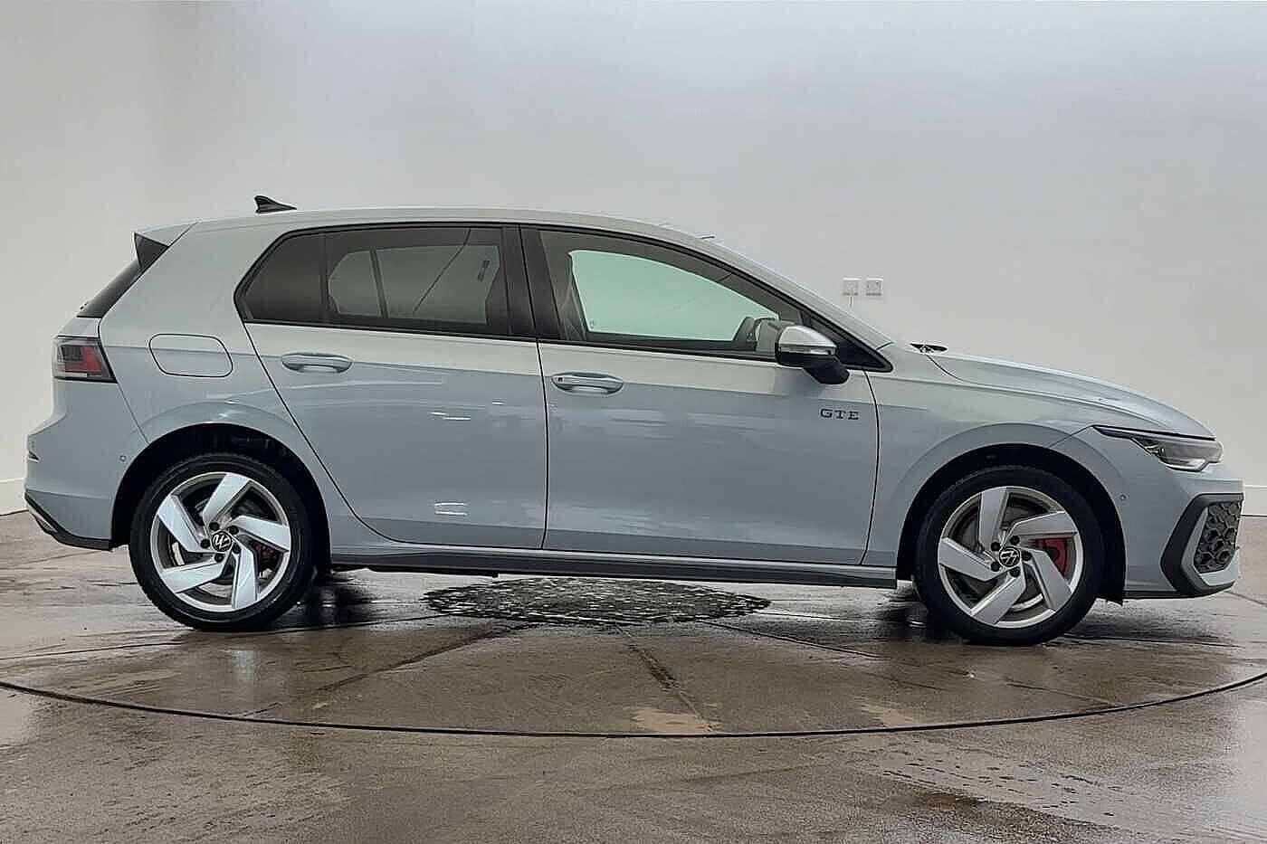 Used Volkswagen Golf 2025 for sale - 76805402: Photo 4