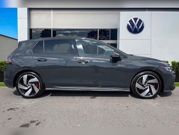 Used Volkswagen Golf 2025 for sale - 79297608: Photo