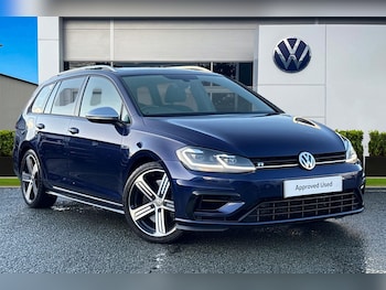Used Volkswagen Golf 2018 for sale - 77628471: Photo