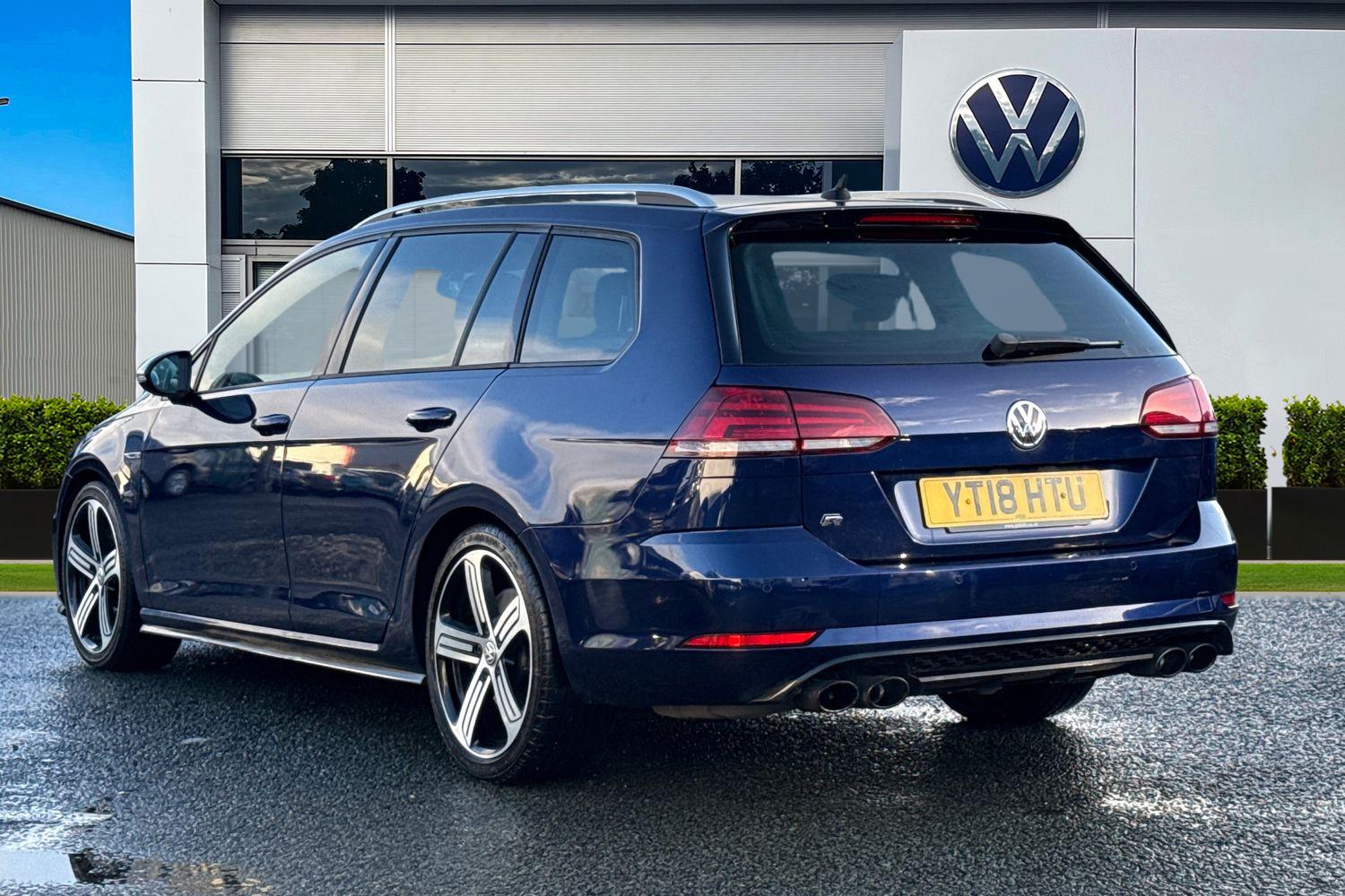 Used Volkswagen Golf 2018 for sale - 77628471: Photo 2