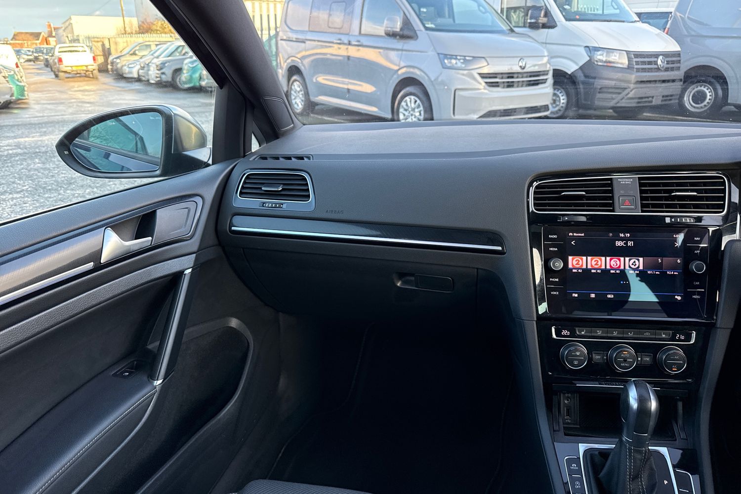 Used Volkswagen Golf 2018 for sale - 77628471: Photo 20