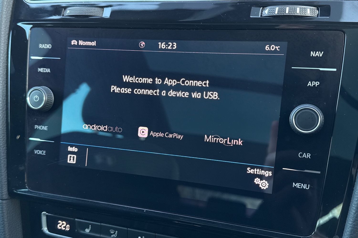 Used Volkswagen Golf 2018 for sale - 77628471: Photo 53