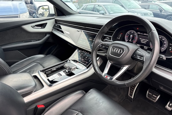 Used Audi Q8 2020 for sale - 76286659: Photo 14