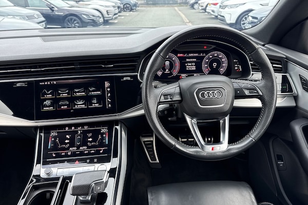 Used Audi Q8 2020 for sale - 76286659: Photo 18