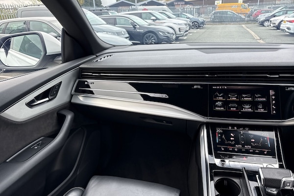 Used Audi Q8 2020 for sale - 76286659: Photo 20