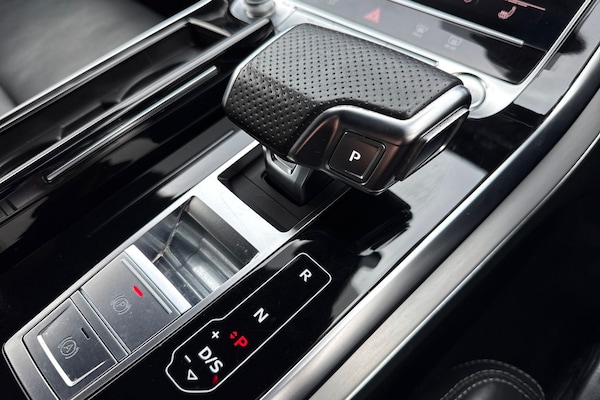 Used Audi Q8 2020 for sale - 76286659: Photo 23