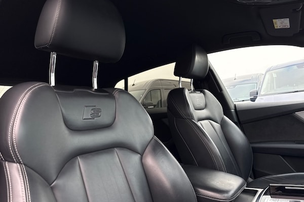 Used Audi Q8 2020 for sale - 76286659: Photo 24