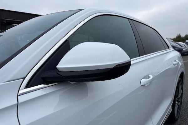 Used Audi Q8 2020 for sale - 76286659: Photo 33