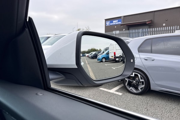 Used Audi Q8 2020 for sale - 76286659: Photo 42