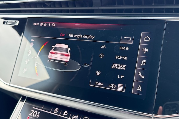 Used Audi Q8 2020 for sale - 76286659: Photo 56