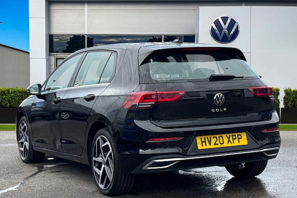 Used Volkswagen Golf 2020 for sale - 76192243: Photo 2