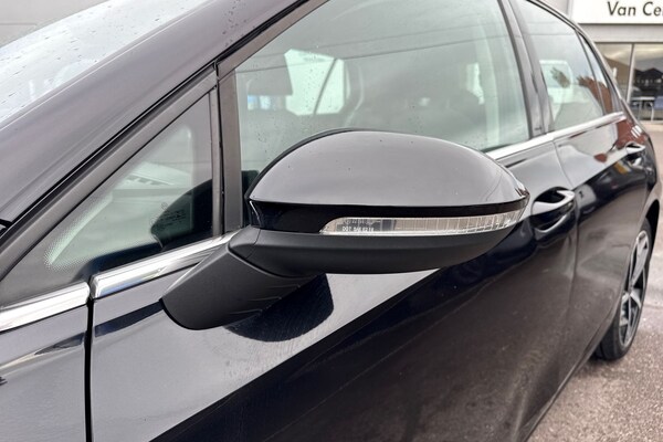 Used Volkswagen Golf 2020 for sale - 76192243: Photo 31