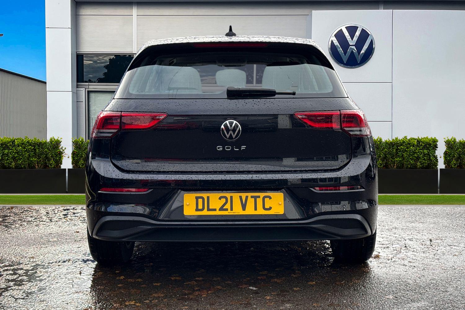 Used Volkswagen Golf 2021 for sale - 76481071: Photo 4