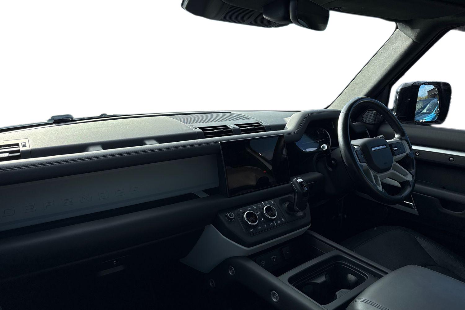 Used Land Rover Defender 90 2023 for sale - 76364499: Photo 15