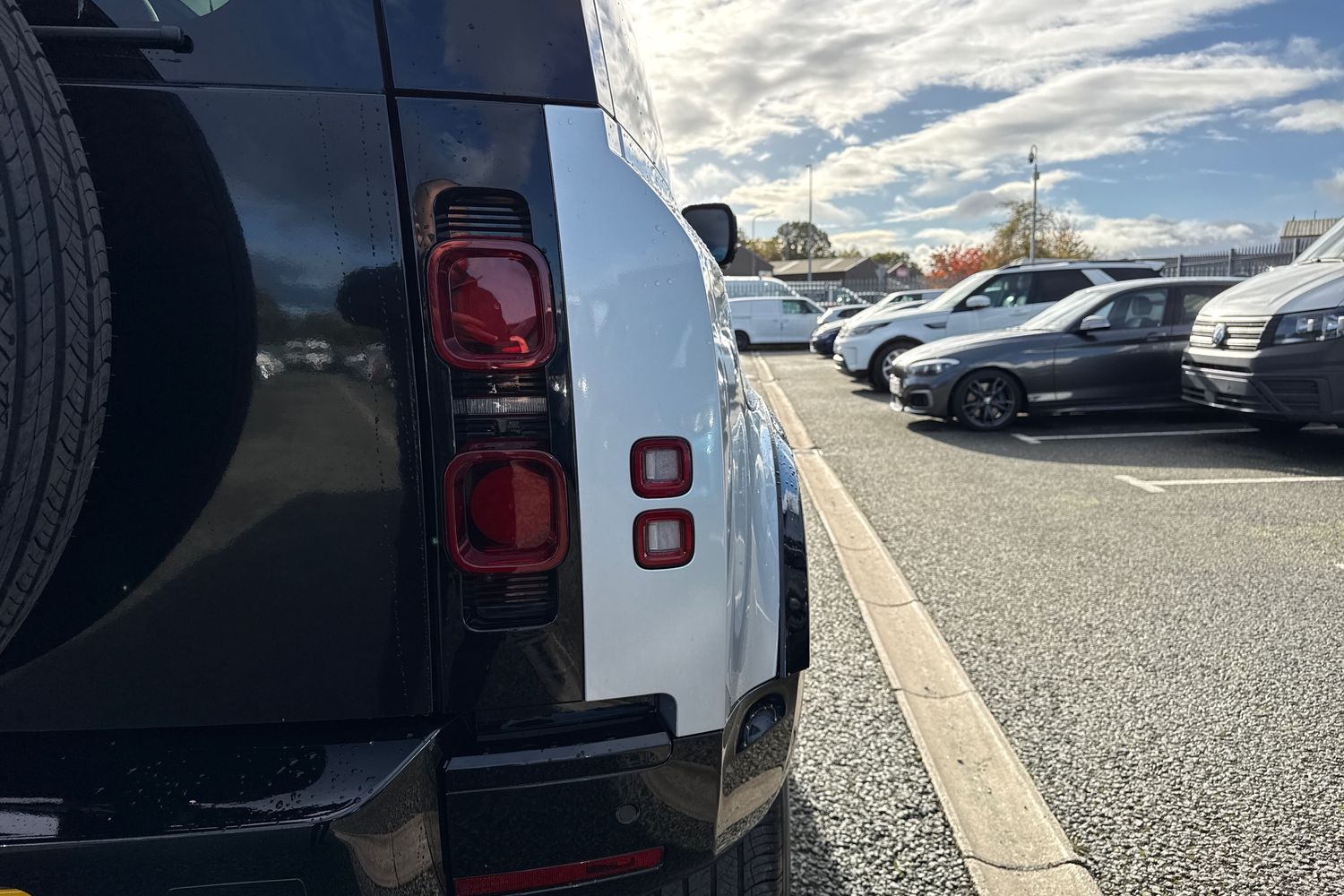 Used Land Rover Defender 90 2023 for sale - 76364499: Photo 26