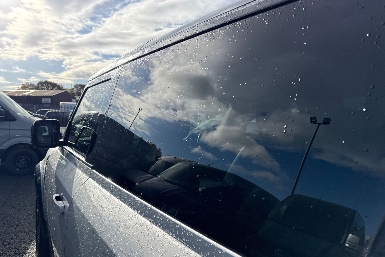 Used Land Rover Defender 90 2023 for sale - 76364499: Photo 35