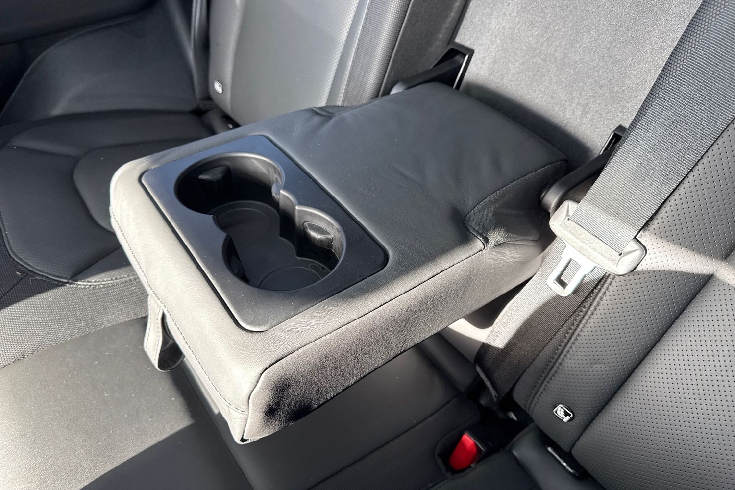 Used Land Rover Defender 90 2023 for sale - 76364499: Photo 36