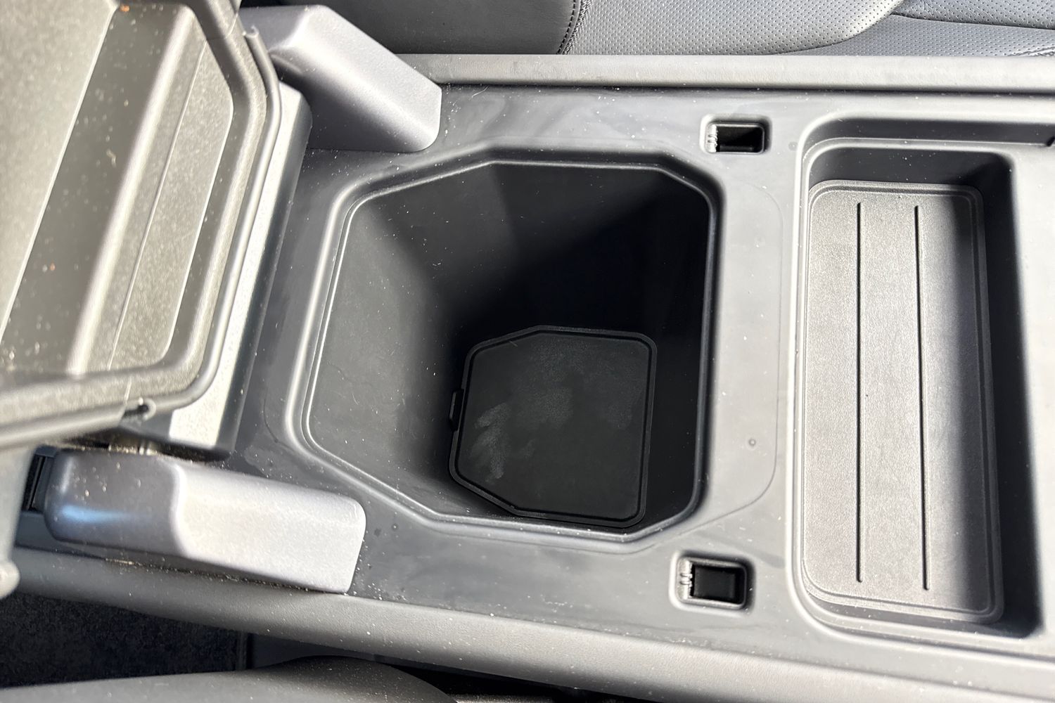 Used Land Rover Defender 90 2023 for sale - 76364499: Photo 45