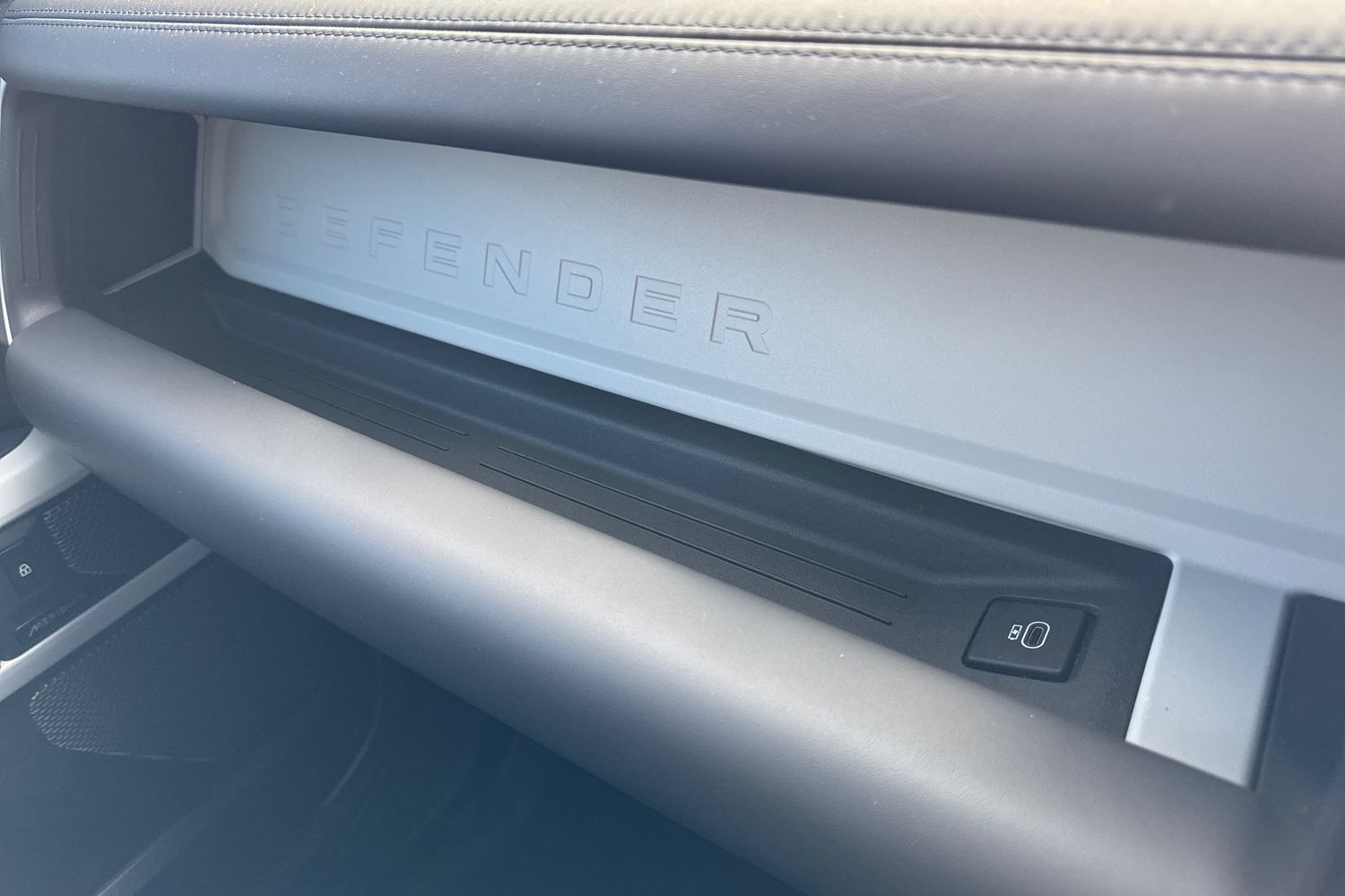 Used Land Rover Defender 90 2023 for sale - 76364499: Photo 46