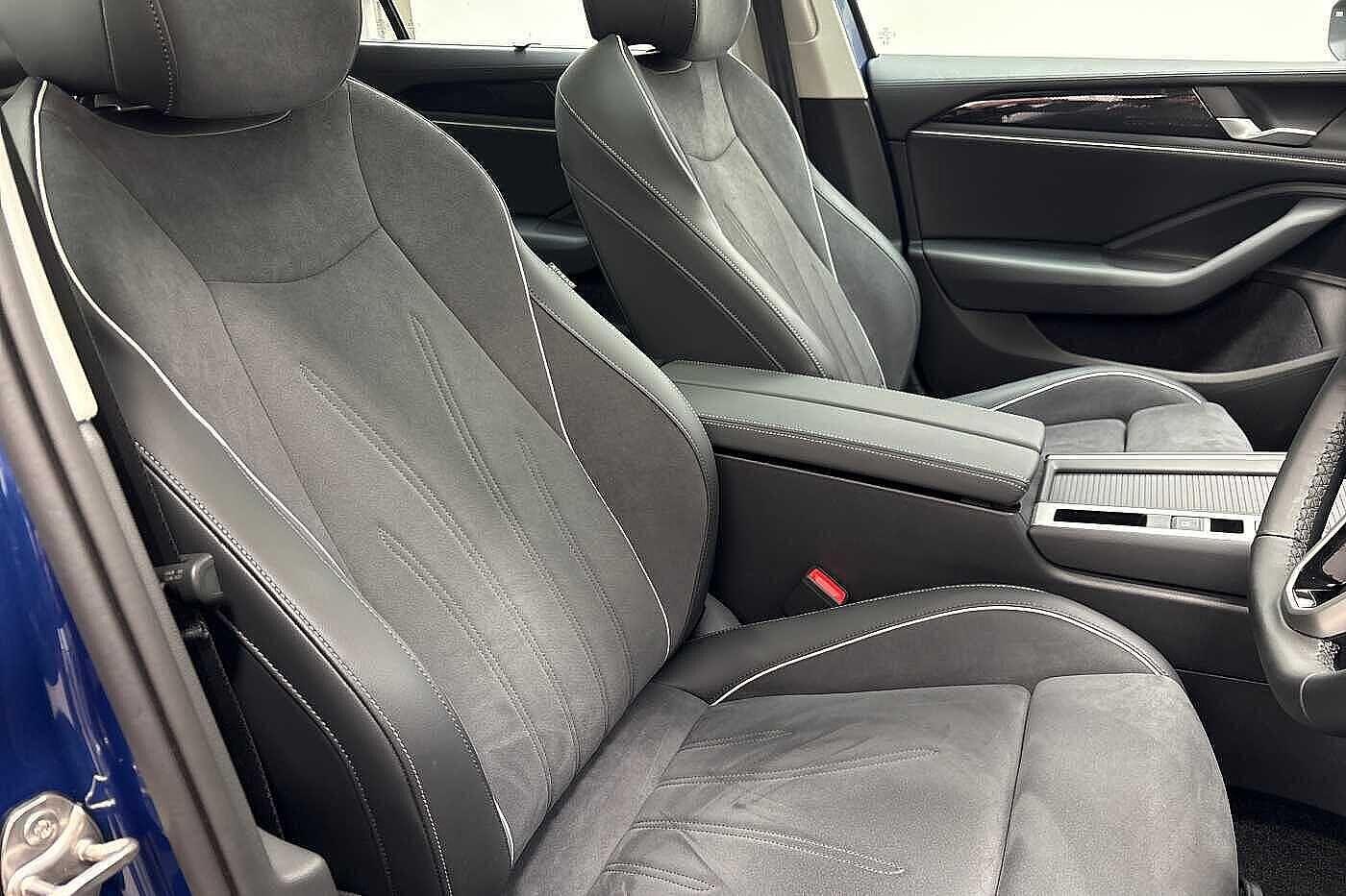 Used Volkswagen Passat 2025 for sale - 76469300: Photo 10