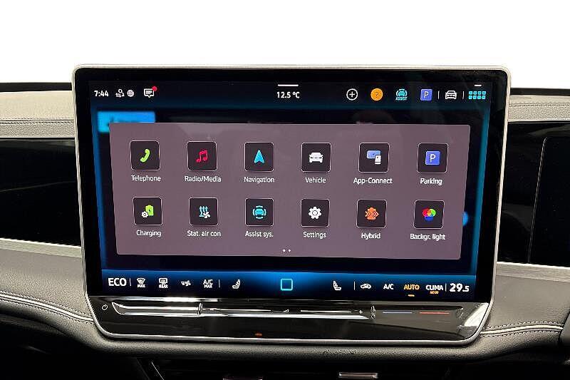 Used Volkswagen Passat 2025 for sale - 76481111: Photo 11