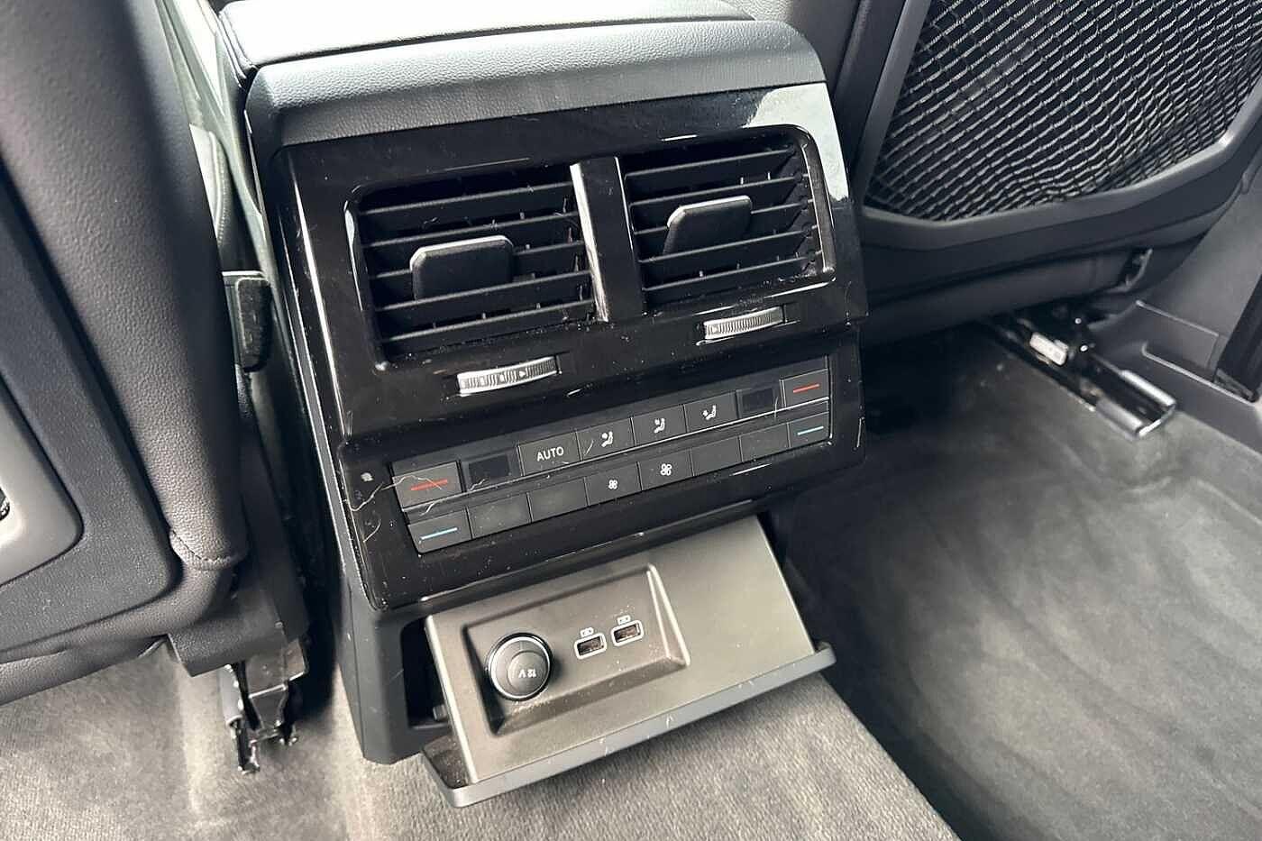 Used Volkswagen Touareg 2018 for sale - 76863292: Photo 38