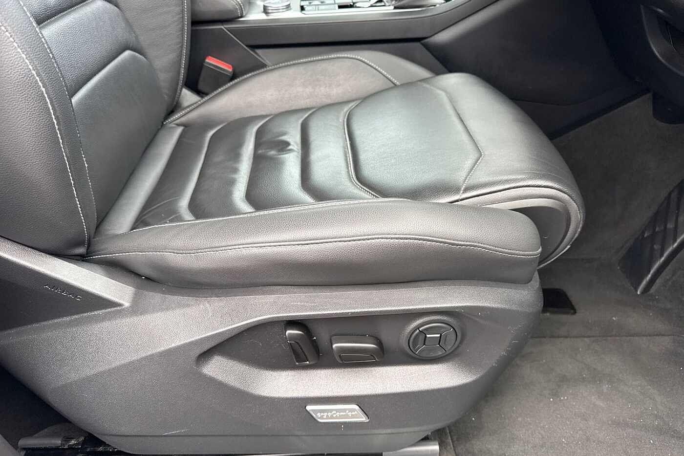 Used Volkswagen Touareg 2018 for sale - 76863292: Photo 42