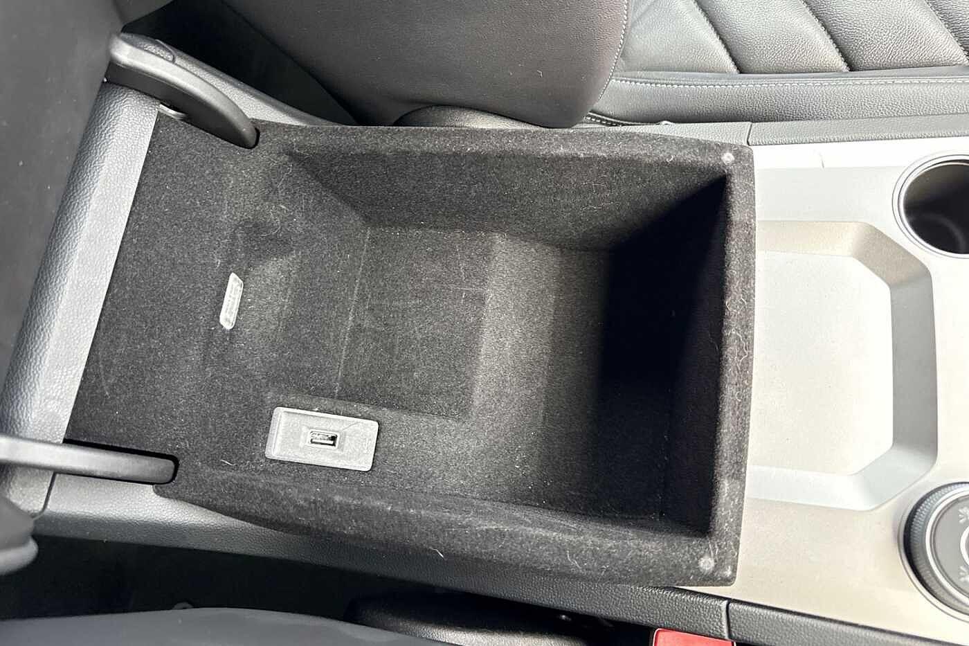 Used Volkswagen Touareg 2018 for sale - 76863292: Photo 46